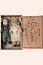 Maileg - Grandma and Grandpa Mice In Cigarbox - Strawberries & Cream