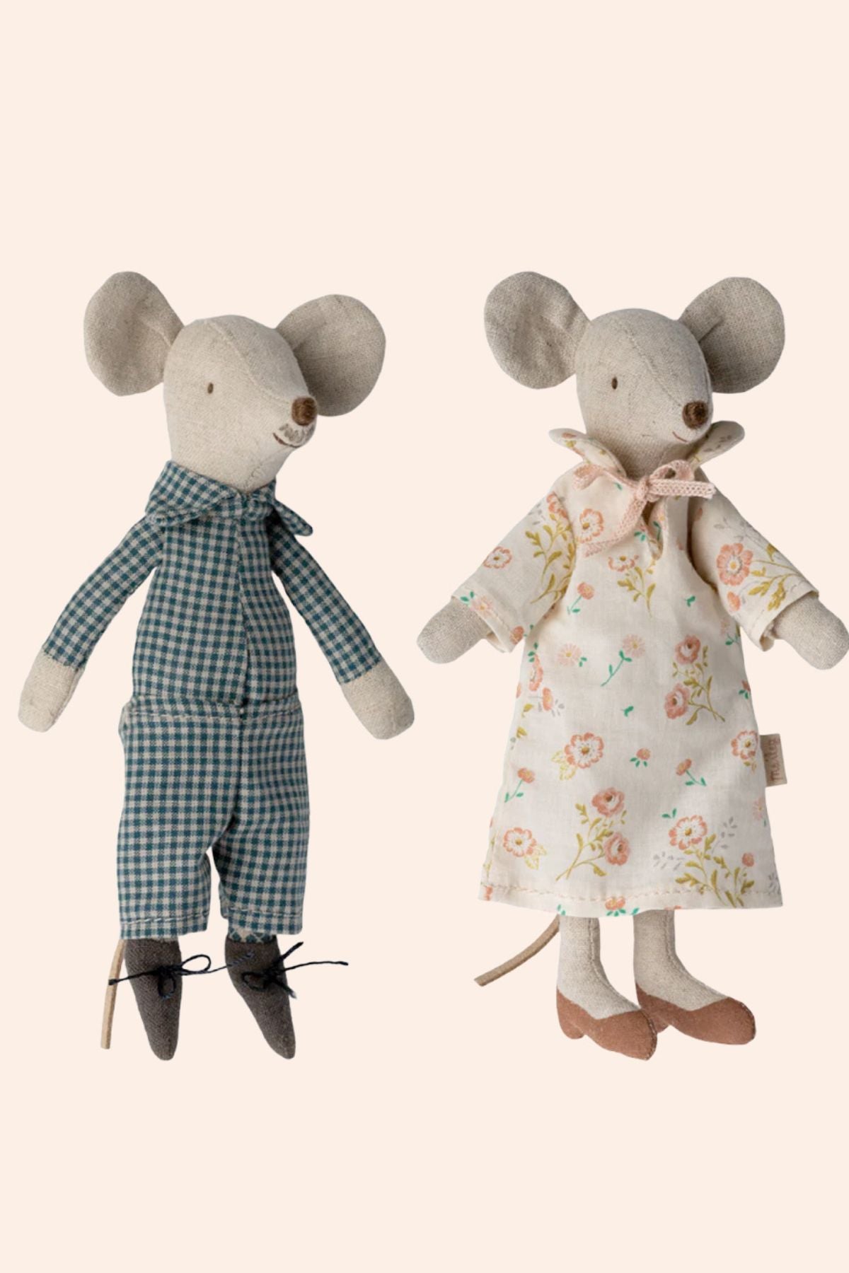 Maileg - Grandma and Grandpa Mice In Cigarbox - Strawberries & Cream