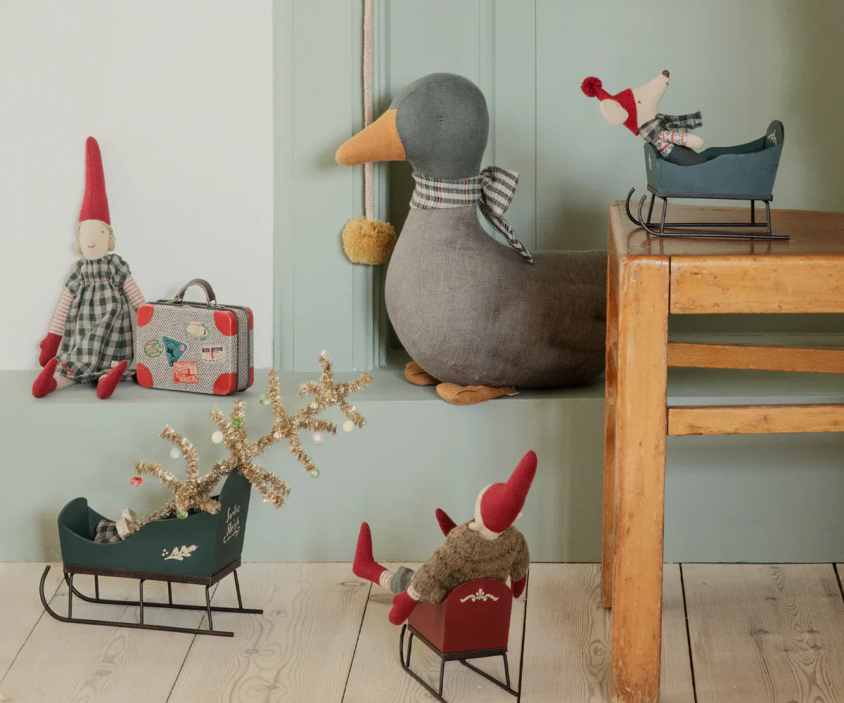 Maileg Christmas Collection - Strawberries & Cream