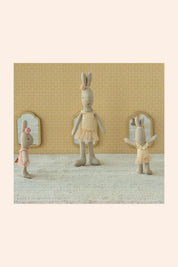 Maileg Rabbit size 1, Classic - Ballet suit and skirt cream