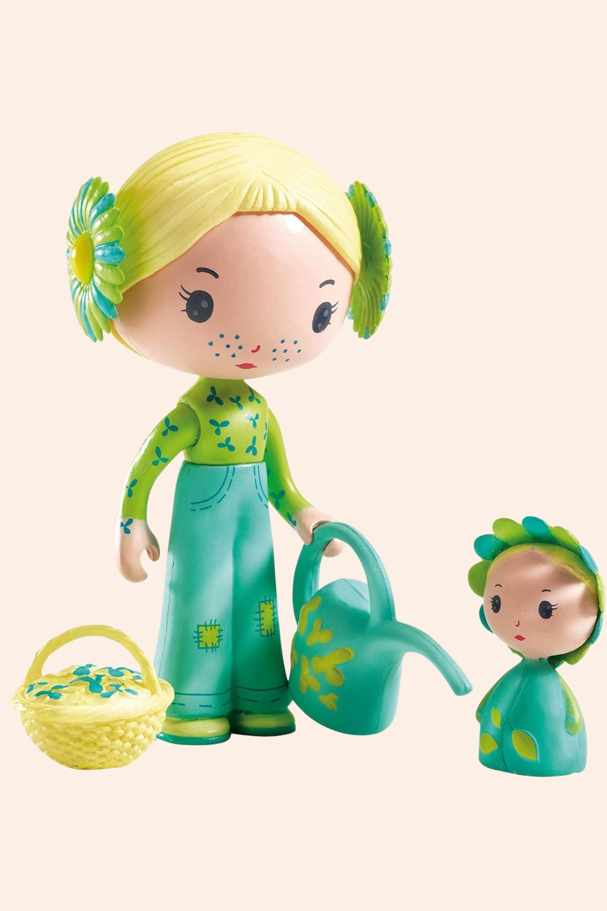 Djeco - Flore & Bloom - Tinyly - Strawberries & Cream - Collectables - Collect them all - Figurines - Characters - Ingrid Lewis - Designer
Two dolls with green and yellow outfits
