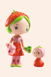 Djeco - Tinyly - Berry & Lila - Strawberries & Cream - Ingrid Lewis - Designer
Two strawberry-themed dolls with a larger doll holding a smaller cup and jug ready to pour.