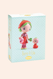 Djeco - Tinyly - Berry & Lila - Strawberries & Cream - Ingrid Lewis - Designer
Product packaging with a character wearing a strawberry hat 