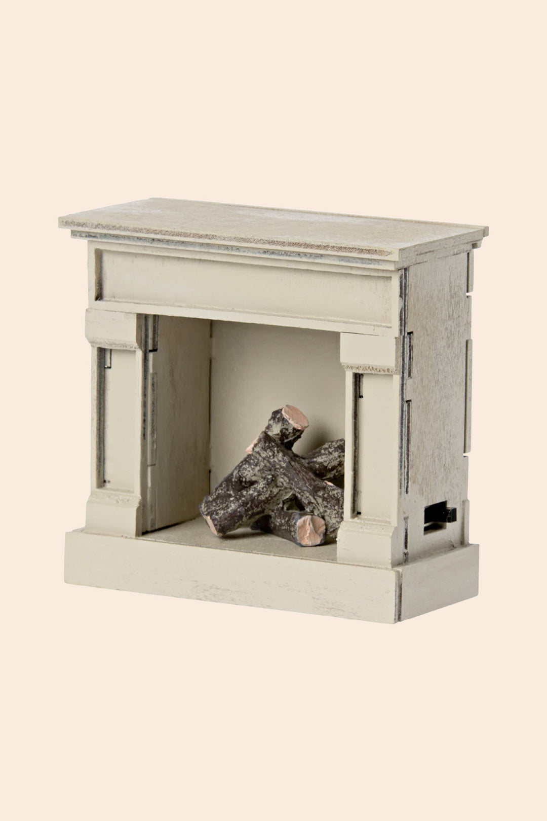 Maileg Miniature Fireplace Off-white