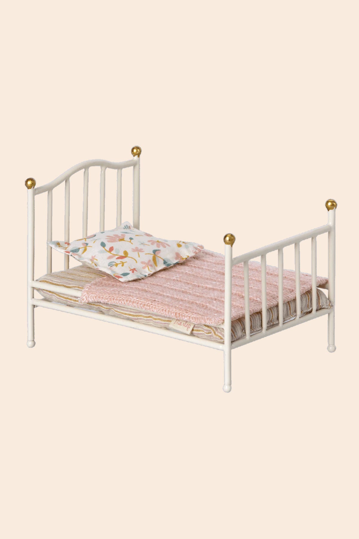 Maileg Vintage Bed Mouse - Off White