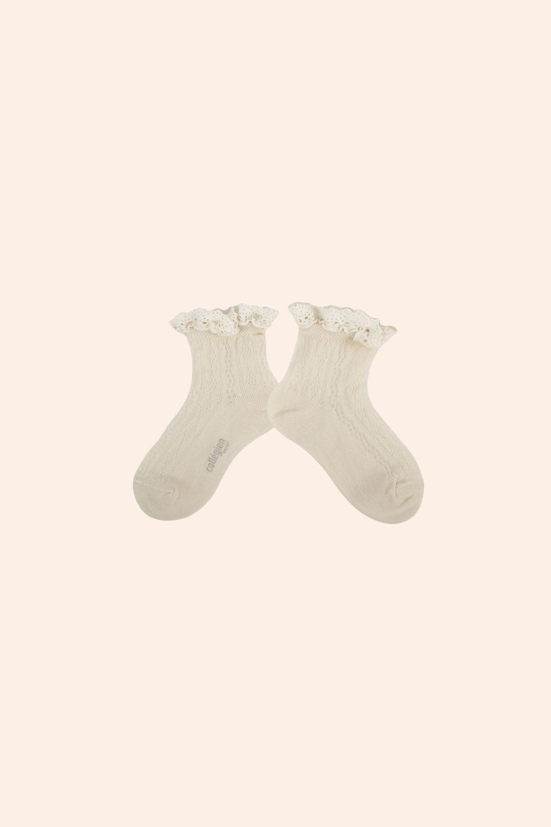 Collegièn X Strawberries & Cream - Annette Doux Agneaux Ankle Socks Lace