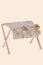 Maileg -  Baby Mouse - Nursery Table - Rose - Strawberries & Cream 