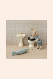 Maileg - Bathroom Sink, Mouse - Off White - Strawberries & Cream