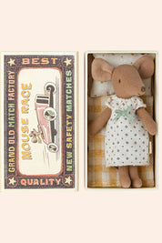 Maileg - Big Sister Mouse Matchbox - Yellow Blanket - Strawberries & Cream