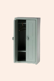 Maileg -  Closet, Mouse - Soft Blue - Strawberries & Cream