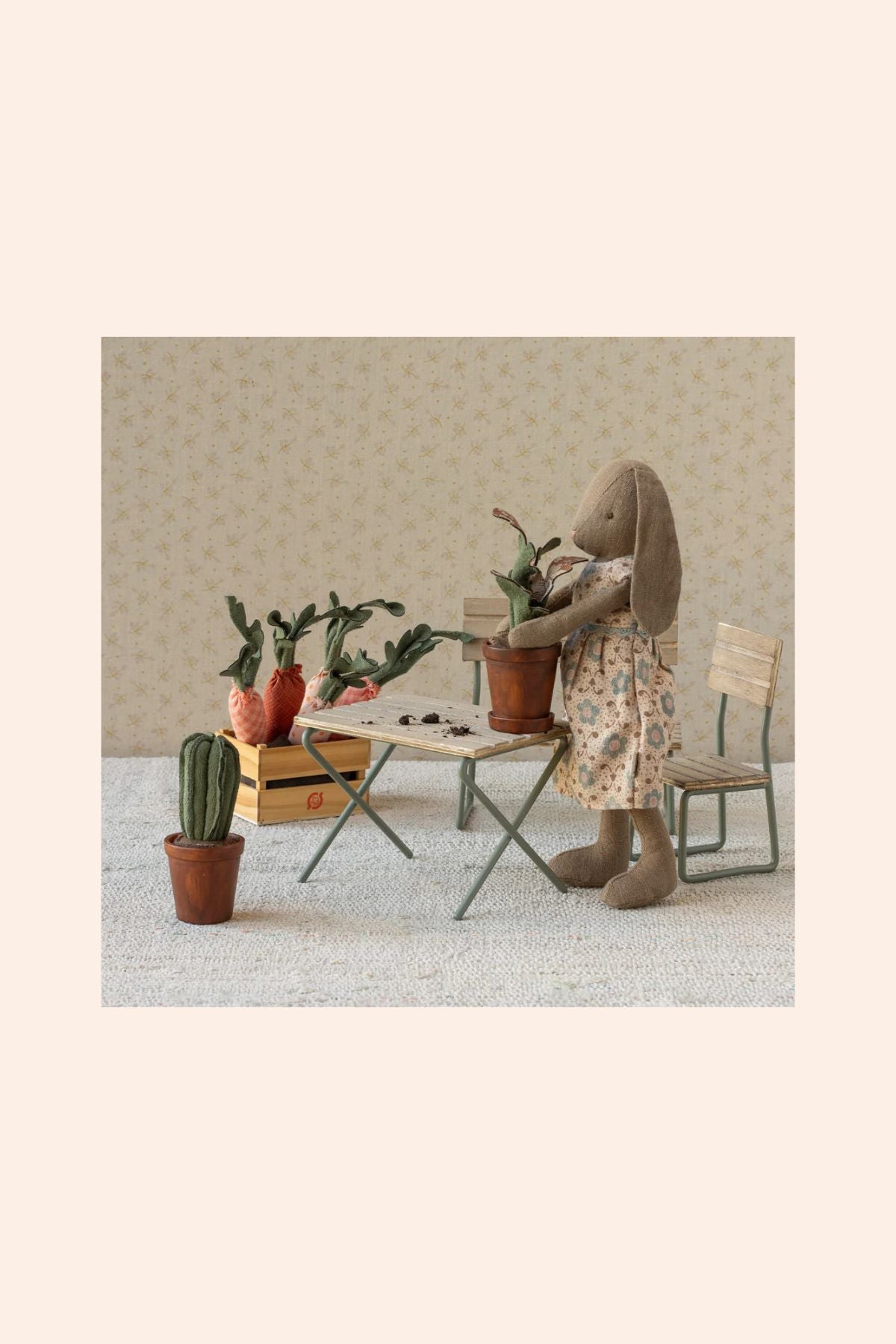 Maileg - Flower Pot with Cactus - Strawberries & Cream