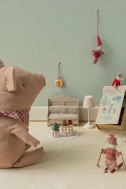 Maileg - Kitchen Bench - Mouse - Sand - Strawberries & Cream - Ingrid Lewis - Designer 