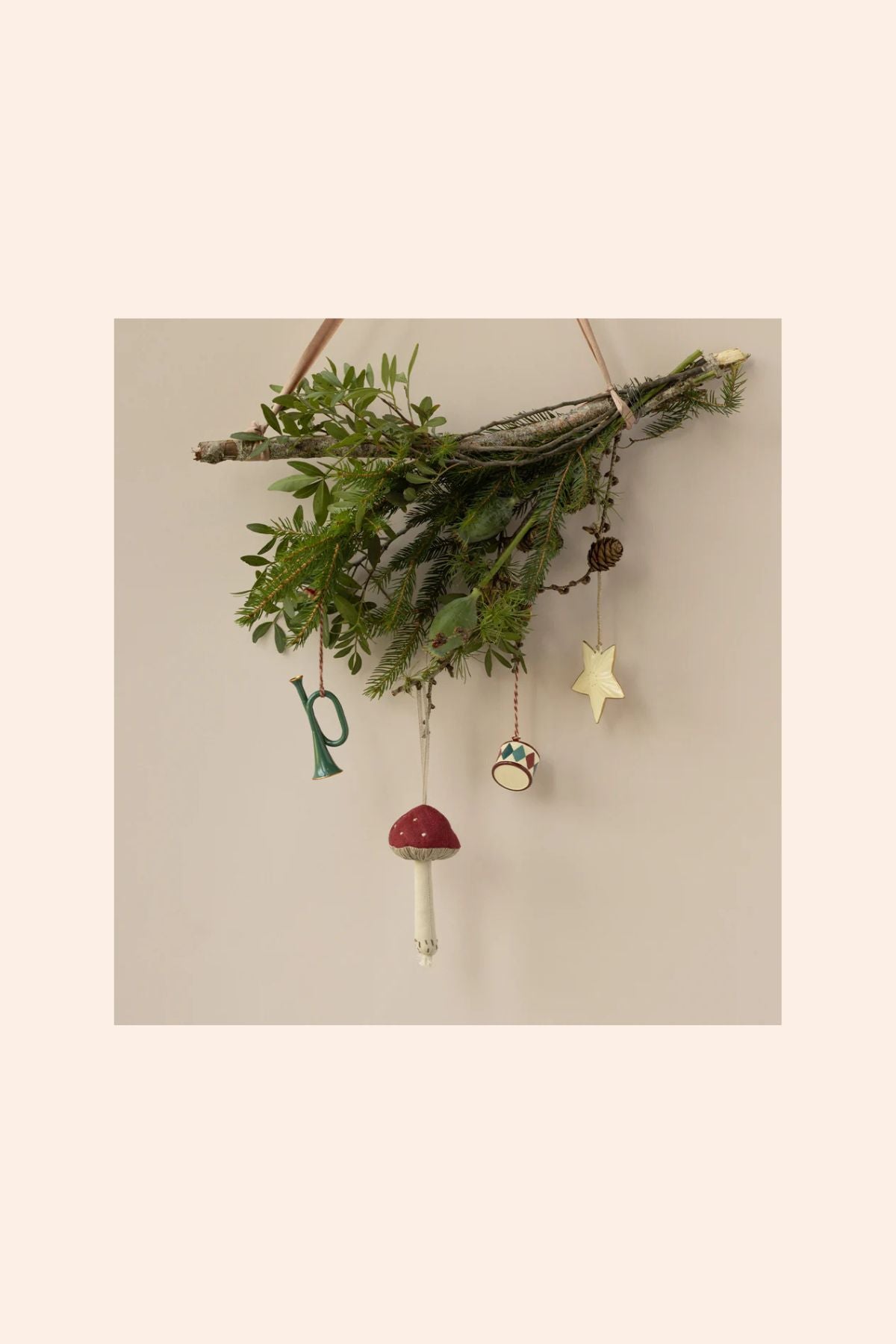 Maileg - Metal Ornament, Star - Strawberries & Cream