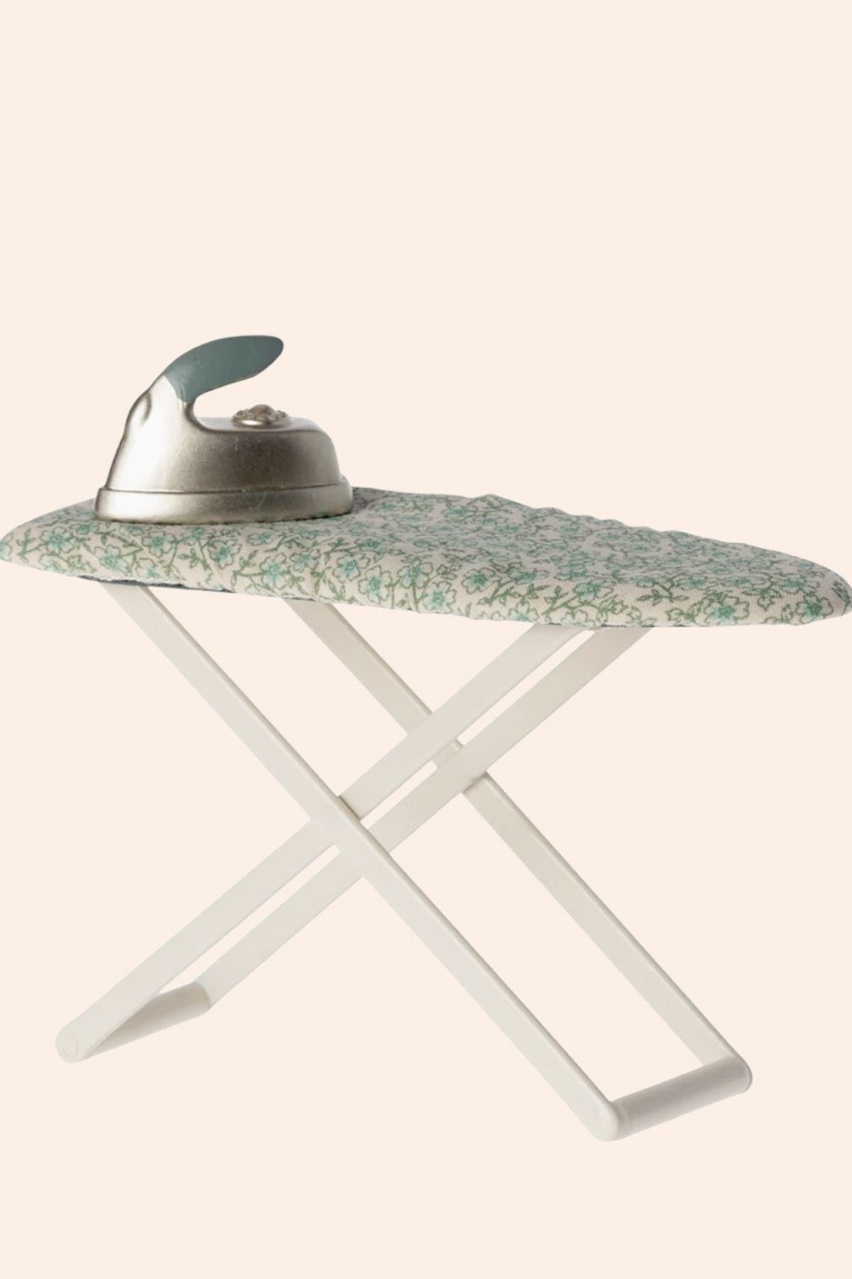 Maileg - Mouse - Iron and Ironing Board - Strawberries & Cream 