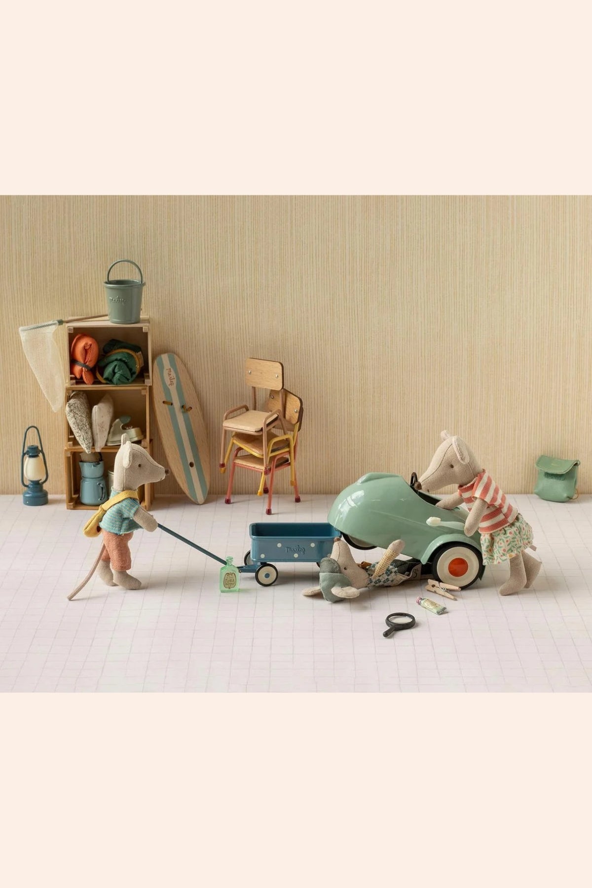 Maileg - Mouse Car -  Light Mint - Strawberries & Cream - Ingrid Lewis - Designer