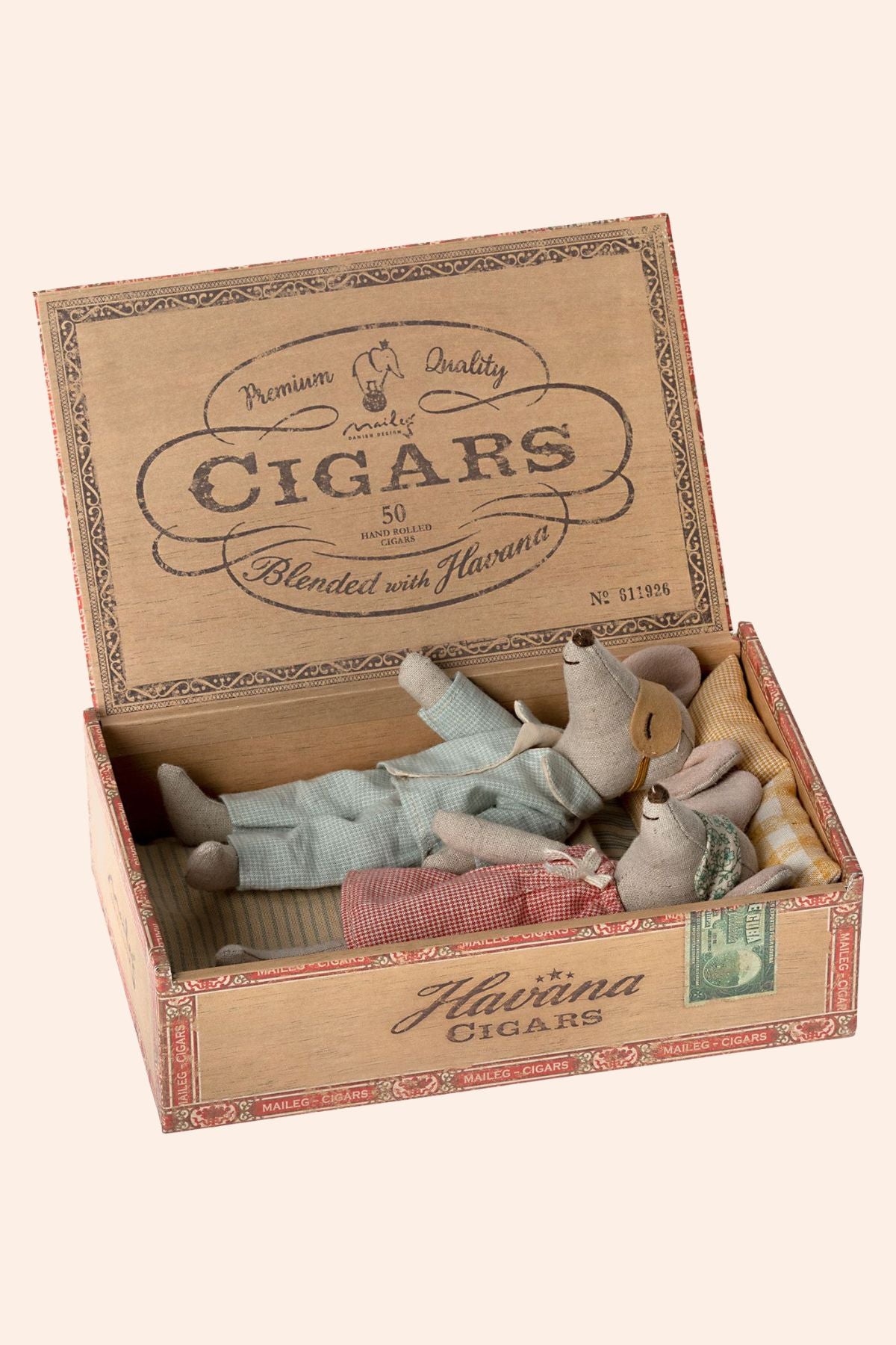 Maileg - Mum and Dad mice in Cigarbox -Strawberries & Cream