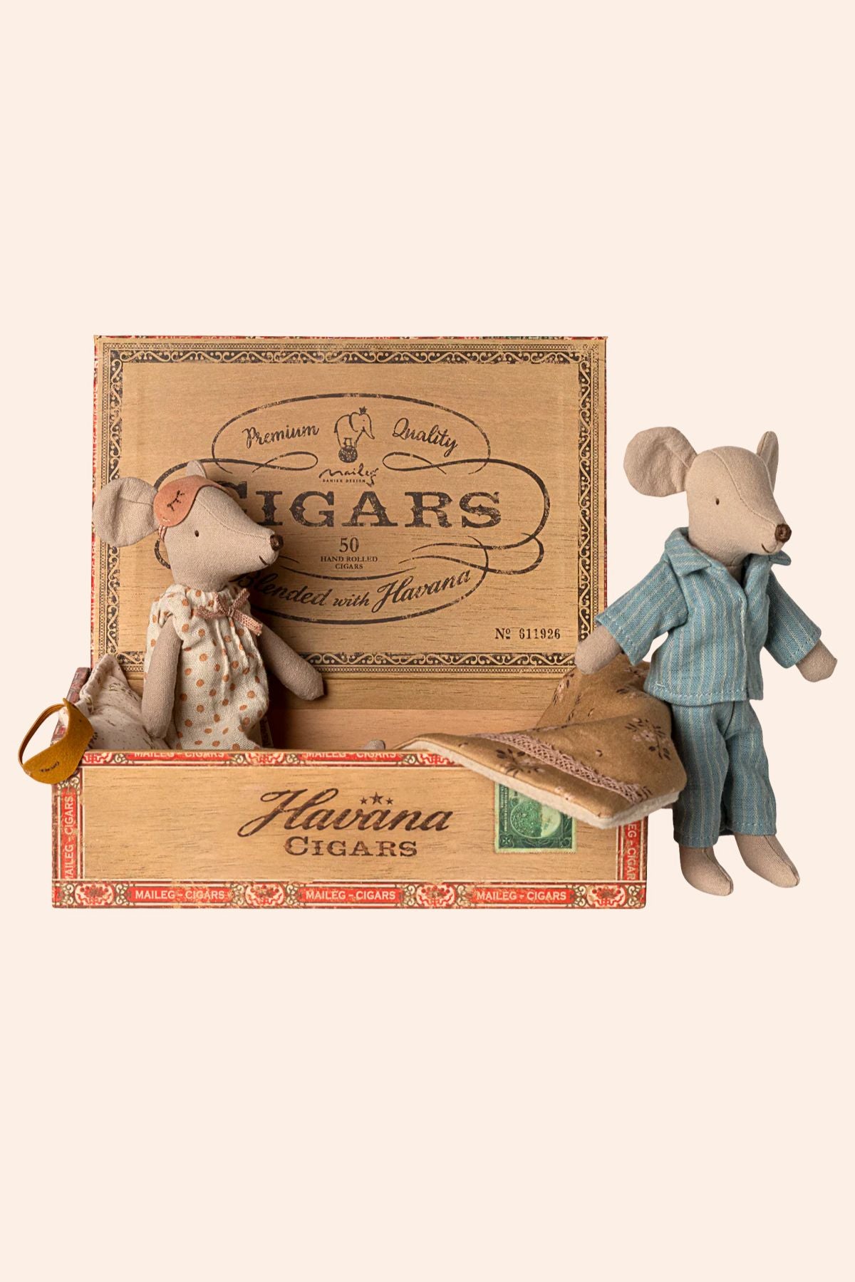 Maileg - Mum and Dad mice in Cigarbox - Strawberries & Cream