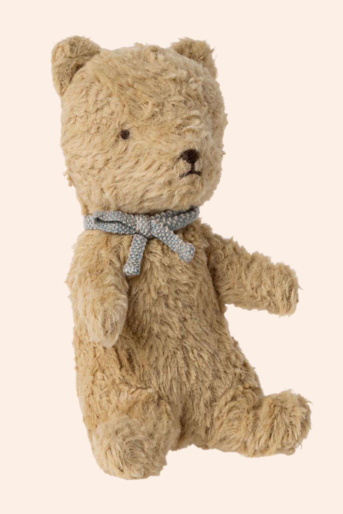 Maileg_-_My_First_Teddy_-_Sand_-_Strawberries_-_and_-_Cream_-_01