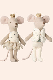 Maileg - Royal Twin Mice - Little Sister and Brother in Matchbox - Strawberries & Cream
