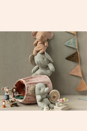 Maileg - Safari Friends - Medium Elephant - Rose - Grey - Strawberries & Cream