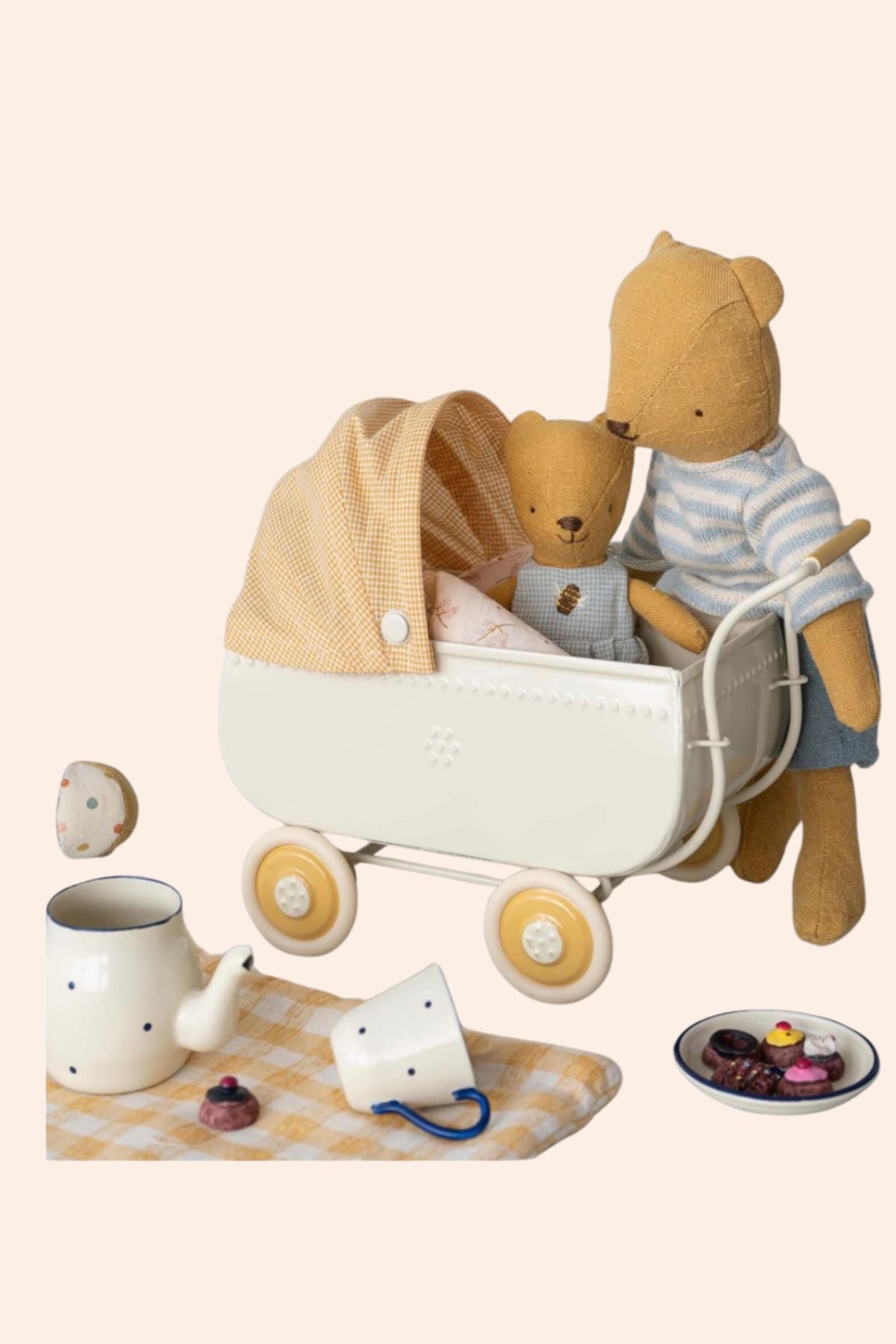 Maileg - The Teddies - Teddy Baby Blue - Strawberries & Cream