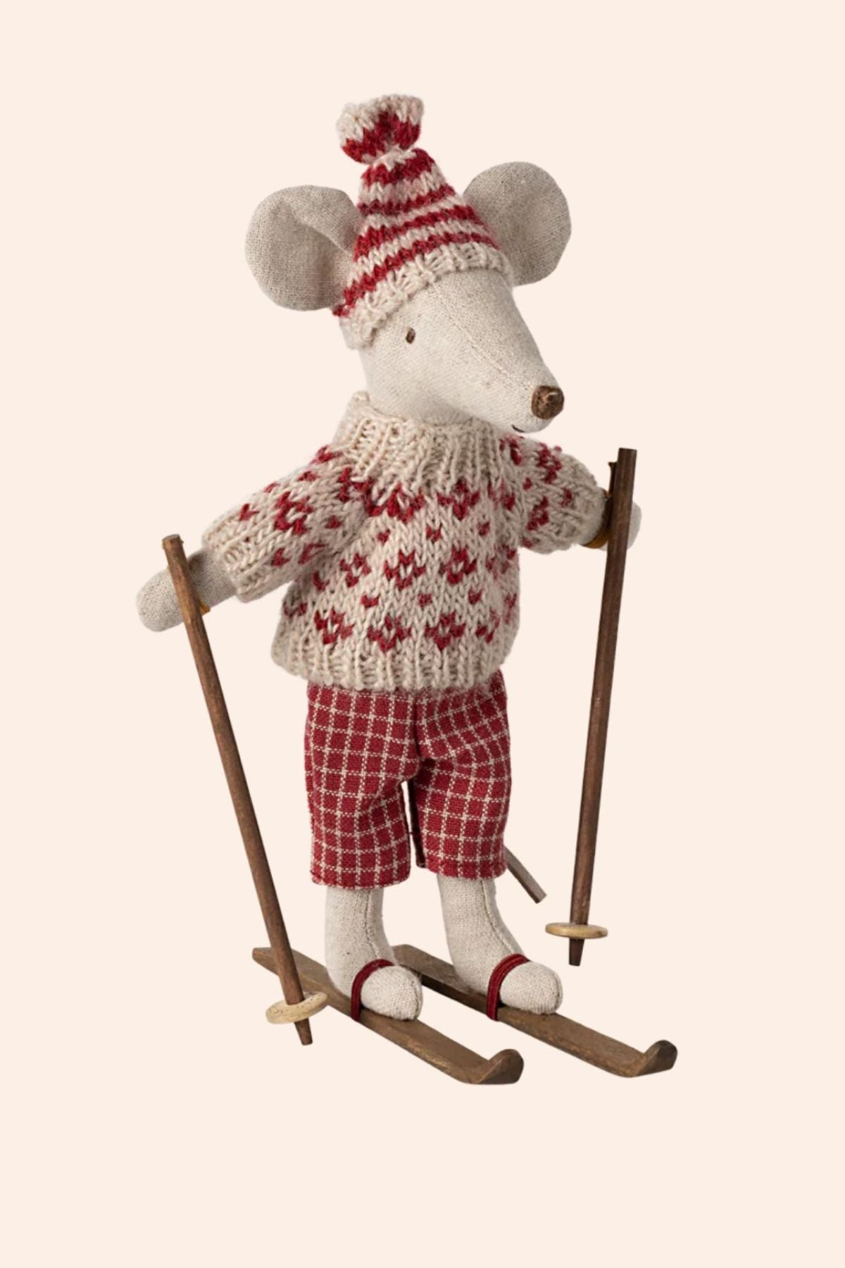 Maileg - Winter Mouse With Ski Set - Mum - Red - Strawberries & Cream