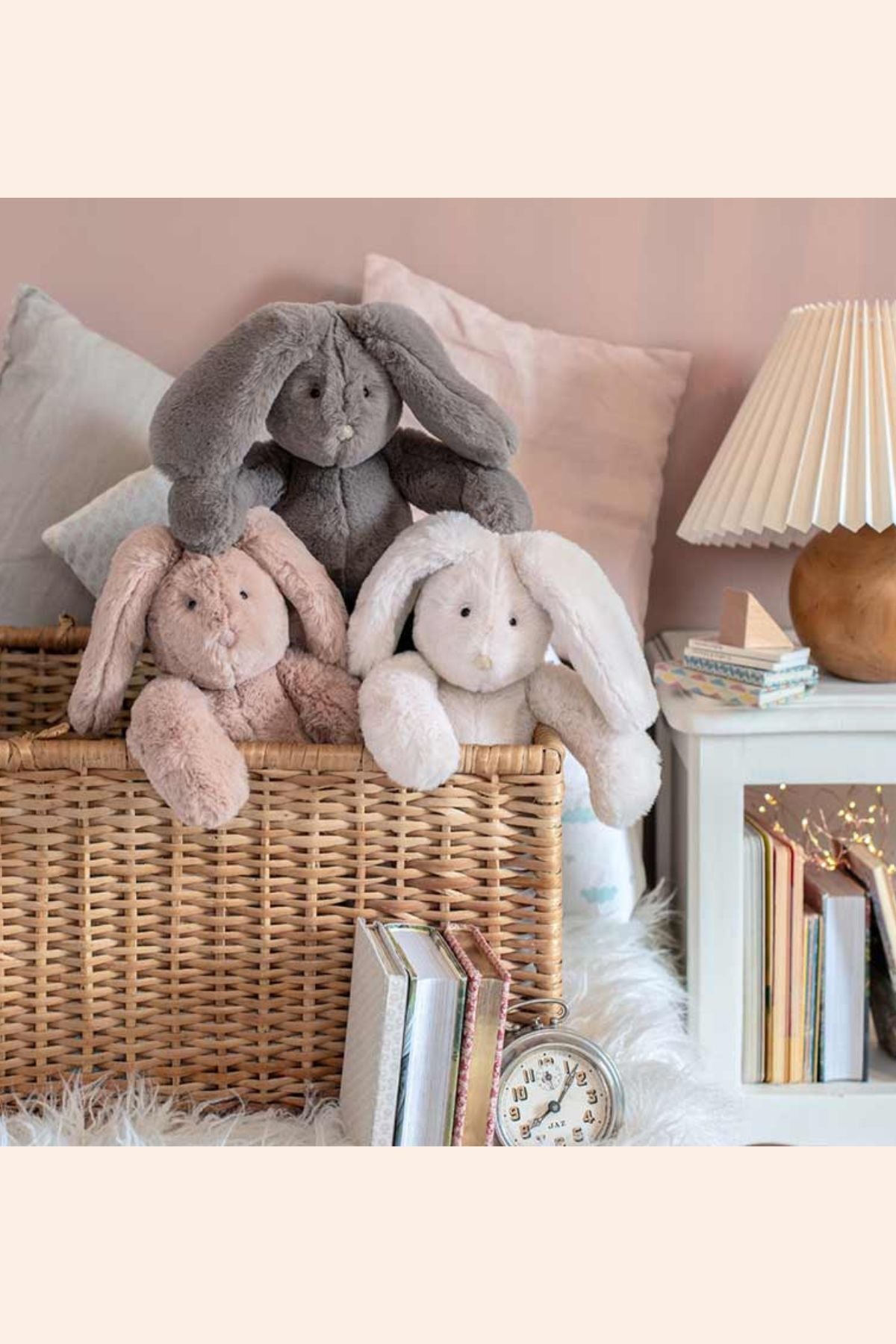 Moulin Roty - Arthur et Louison - Little Louison Grey Rabbit - Strawberries & Cream