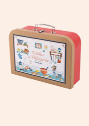 Moulin Roty - Baking Set - L’atelier de Patisserie Valise - Strawberries & Cream - Bakery Set - Fun for all - Cookery Set 