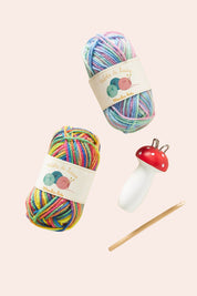 Moulin Roty - L’atelier de Tricotin - French Knitting Kit - Strawberries & Cream