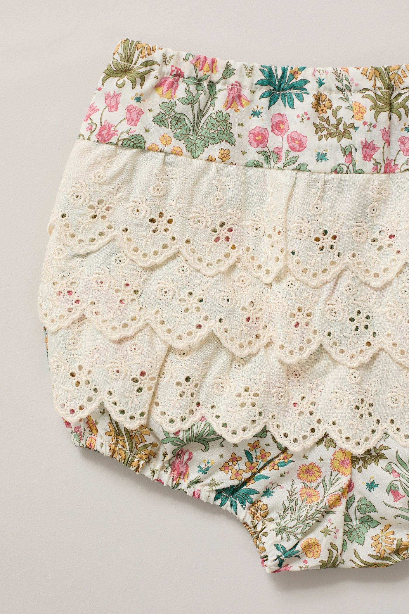 Honey Blouse  Set Flower Chess