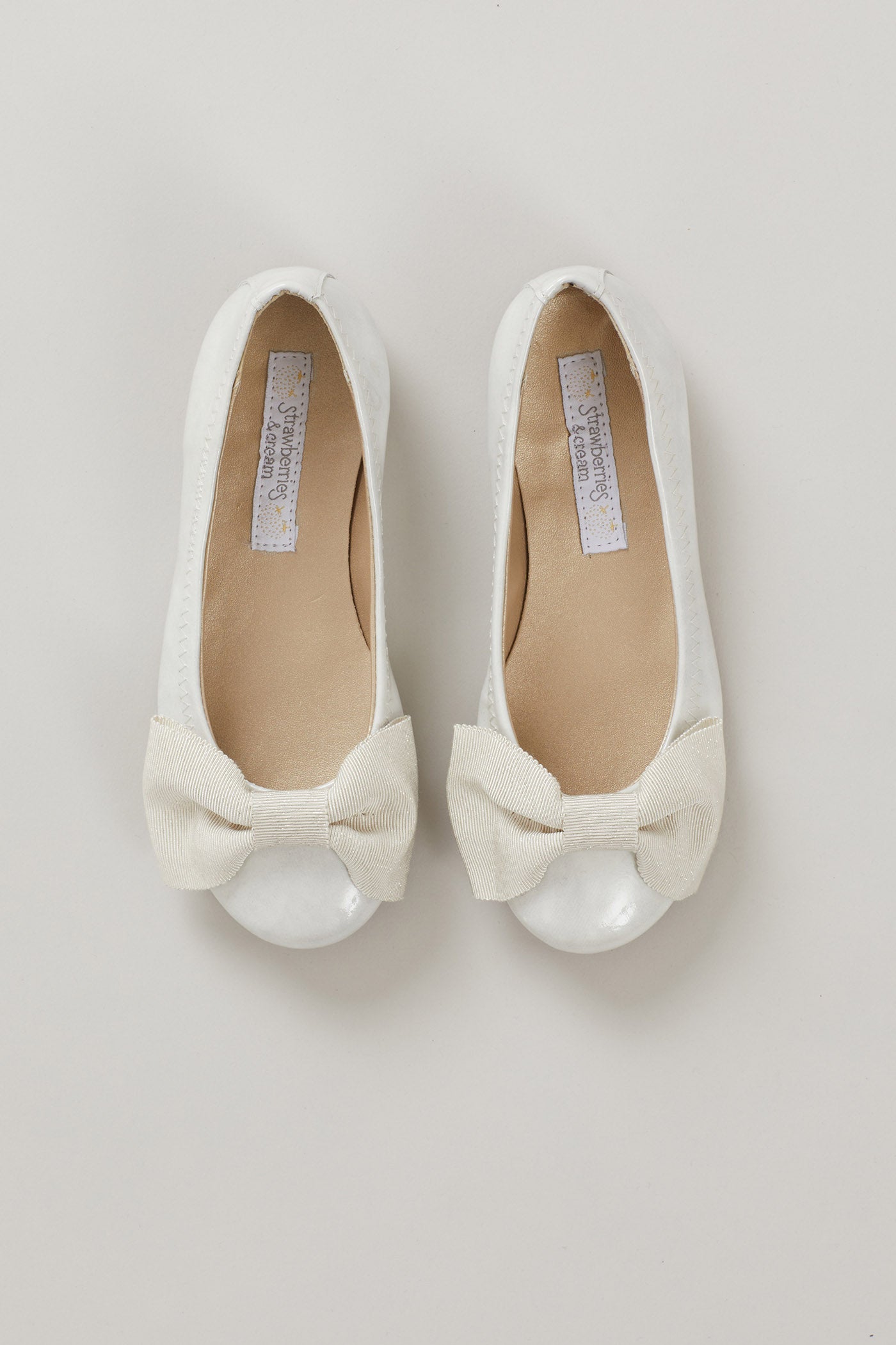 Ballerina Bow - Patent Leather Midnight White - Strawberries & Cream Patent Leather Ballerina Bow In Midnight White