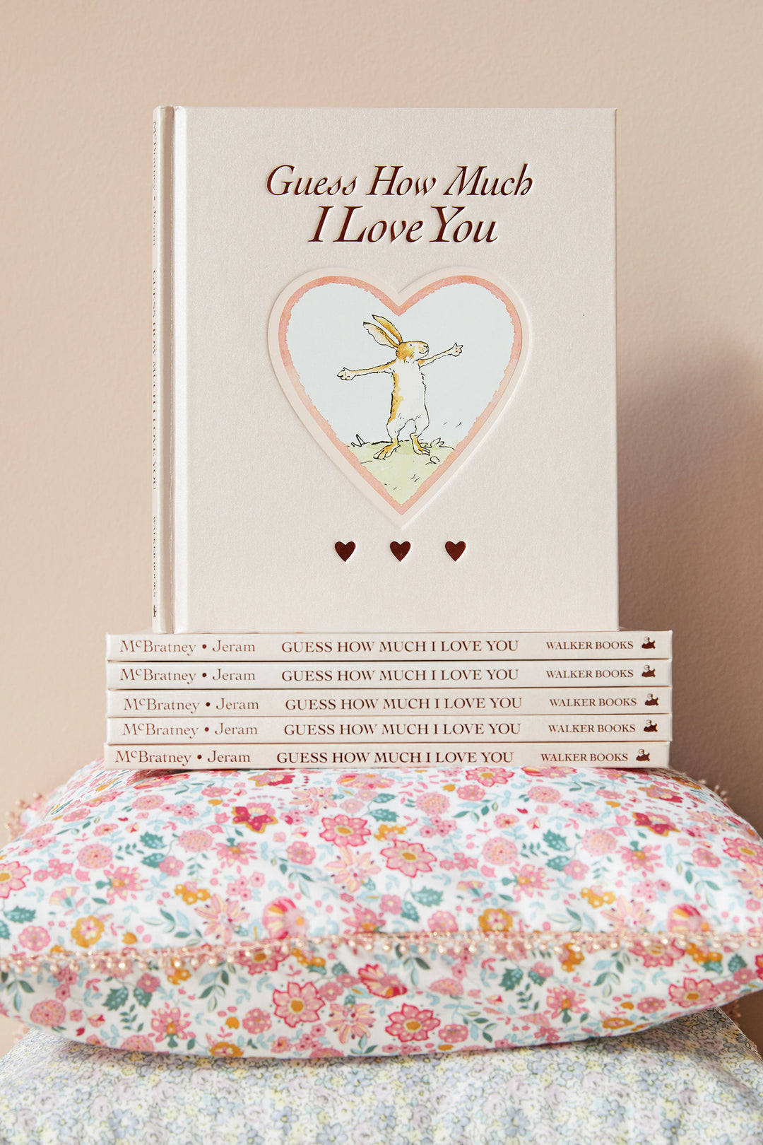 Guess how much I love you Book - Blush